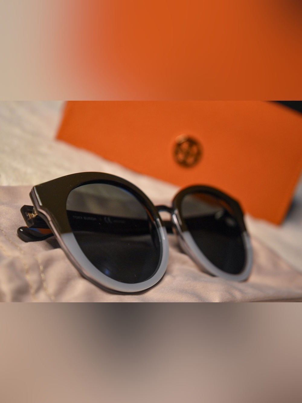RARE - Tory Burch TY7062 Panama Sunglasses 1239/6G (With Case + Pouch)
